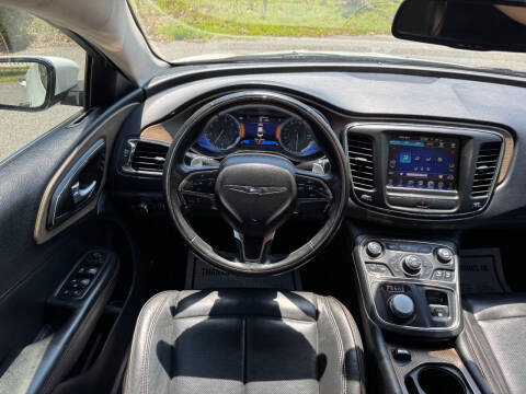 2015 Chrysler 200 C