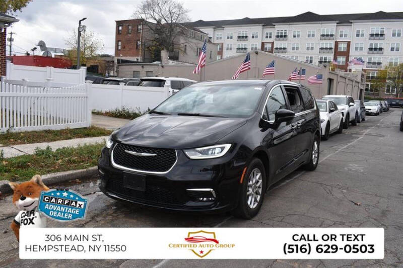 2024 Chrysler Pacifica Touring L
