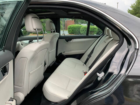 2009 Mercedes-Benz C-Class C 300 Luxury 4MATIC