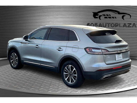 2021 Lincoln Nautilus Reserve