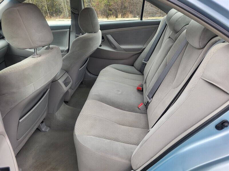 2009 Toyota Camry LE