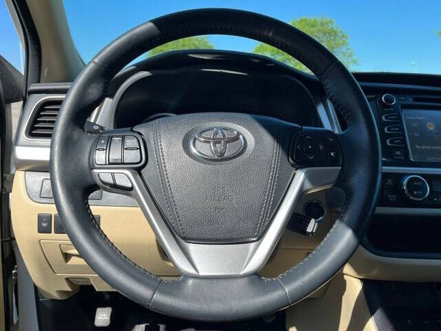 2016 Toyota Highlander