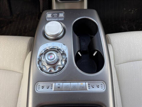 2024 Genesis GV60 Advanced