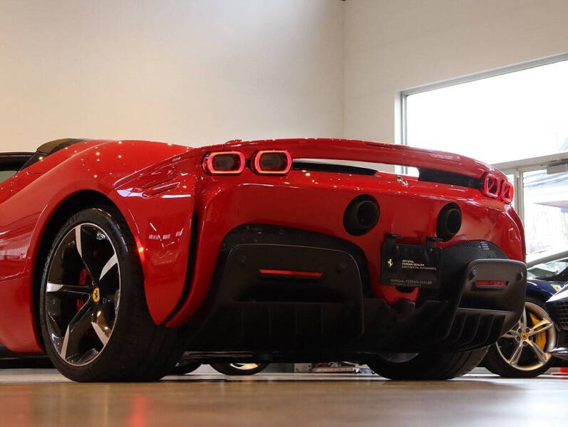 2022 Ferrari SF90 Spider