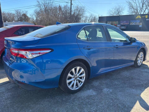 2019 Toyota Camry LE