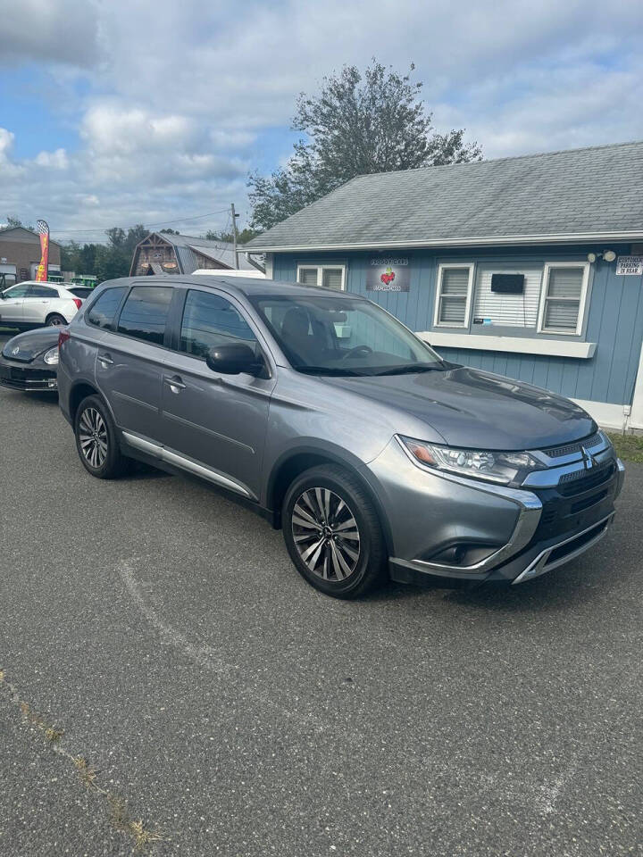 2019 Mitsubishi Outlander for sale at Froggy Cars LLC in Hamburg, NJ