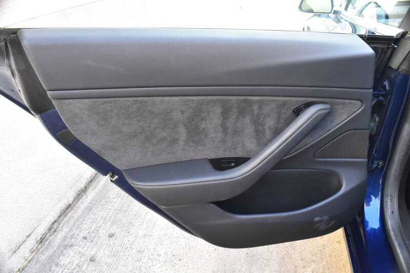 2018 Tesla Model 3 Mid Range