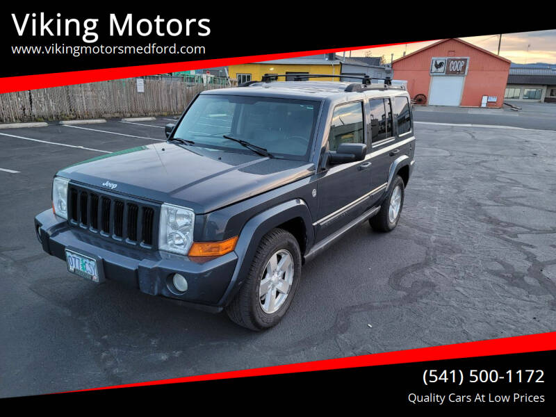2006 Jeep Commander for sale at Viking Motors in Medford OR