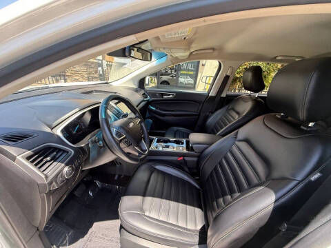 2020 Ford Edge SEL