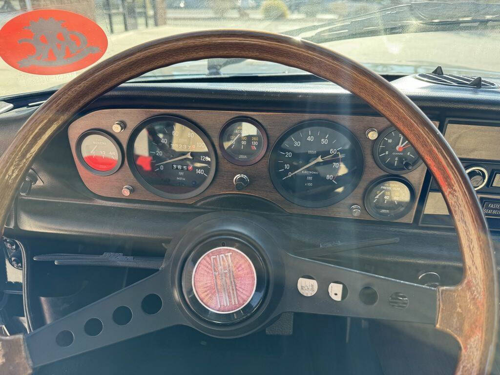 1976 FIAT 124 Sport Spider CS 18