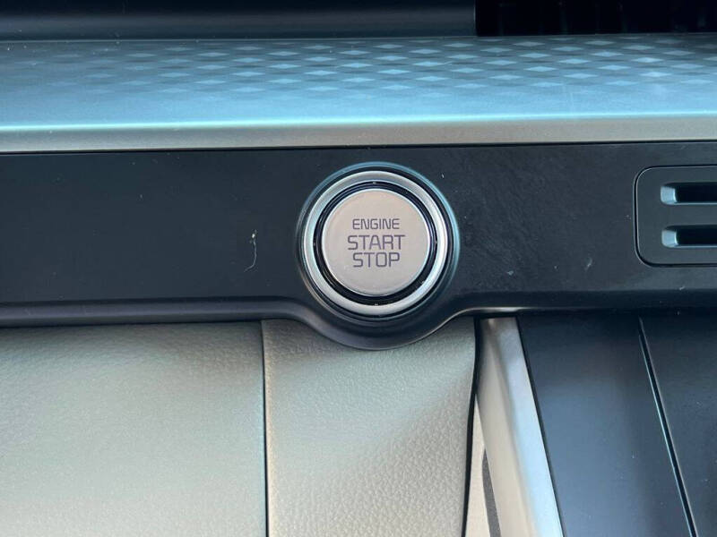 2024 Kia Carnival