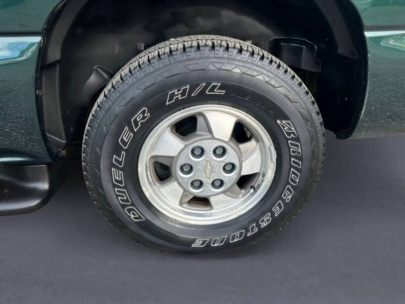 2003 Chevrolet Suburban