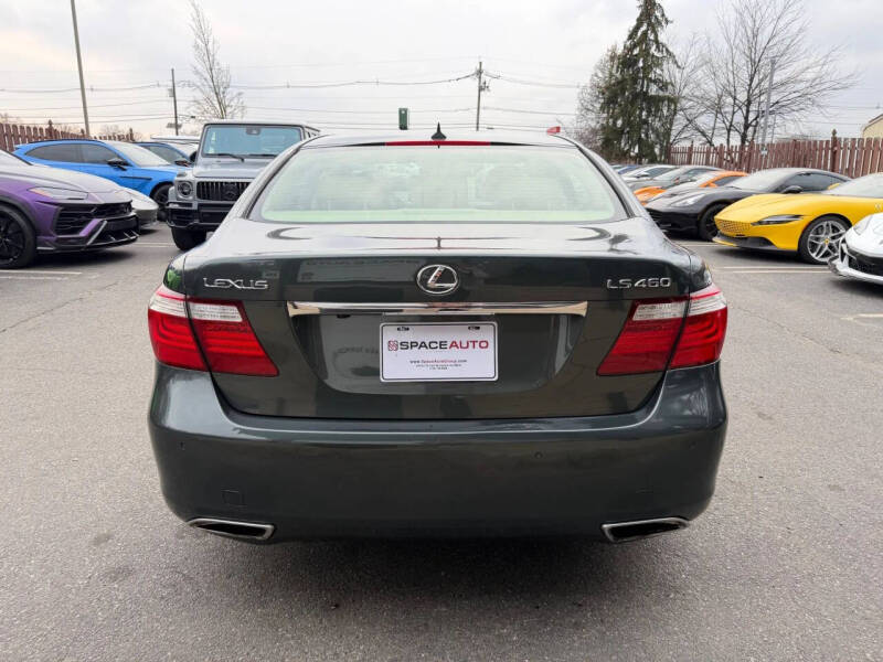 2007 Lexus LS 460