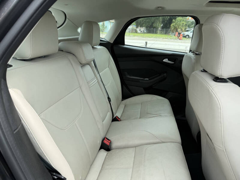 2015 Ford Focus Titanium