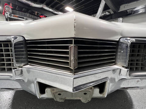 1967 Oldsmobile Ninety-Eight