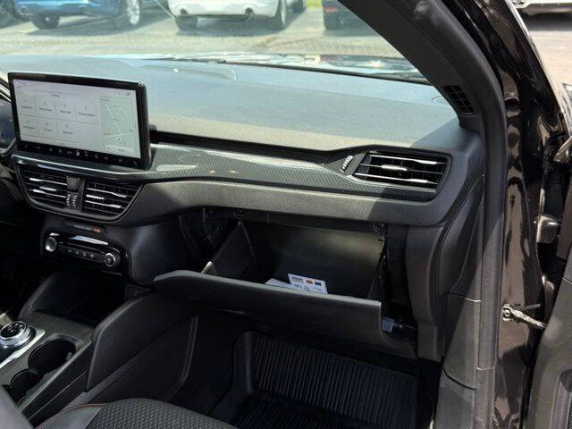 2023 Ford Escape ST-Line Select