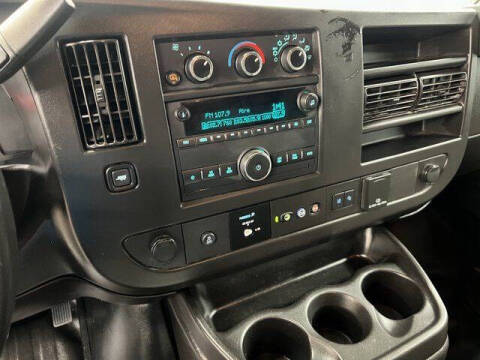 2021 Chevrolet Express 2500