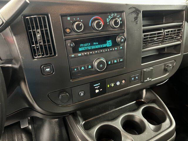 2021 Chevrolet Express 2500
