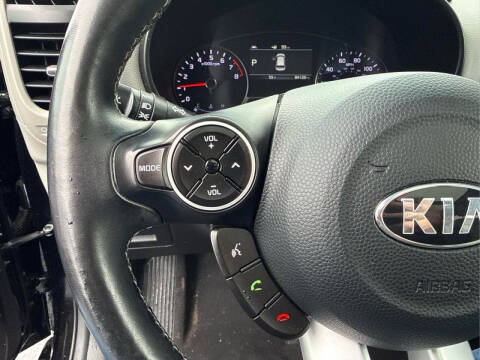 2019 Kia Soul +
