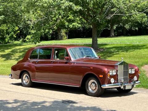 1976 Rolls-Royce Phantom for sale at Gullwing Motor Cars Inc in Astoria NY