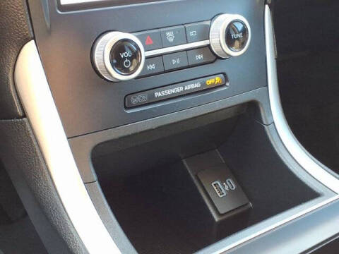 2024 Ford Edge SE