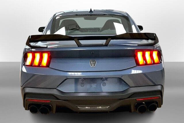 2024 Ford Mustang Dark Horse
