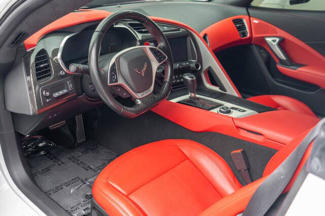2019 Chevrolet Corvette 12
