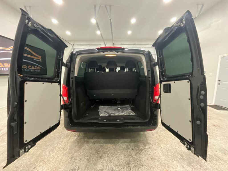 2018 Mercedes-Benz Metris Passenger