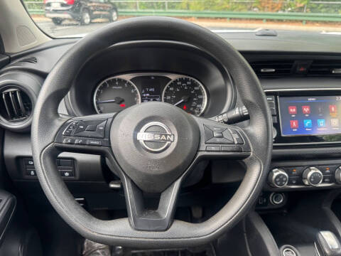 2023 Nissan Kicks S