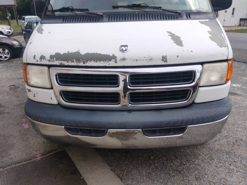 1999 Dodge Ram Van 1500