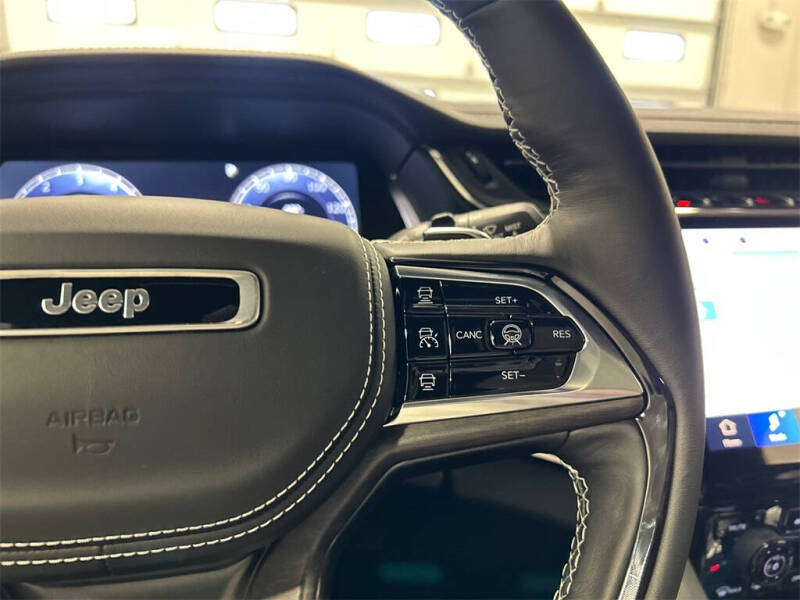 2025 Jeep Grand Cherokee Overland