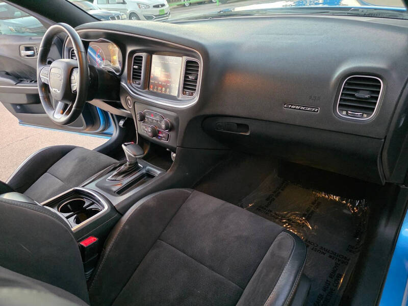 2016 Dodge Charger R/T Scat Pack