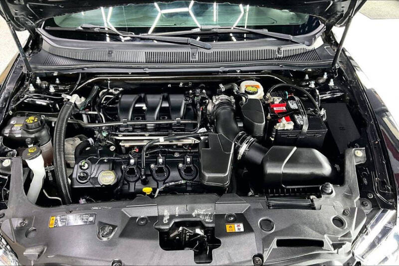 2018 Ford Taurus SEL