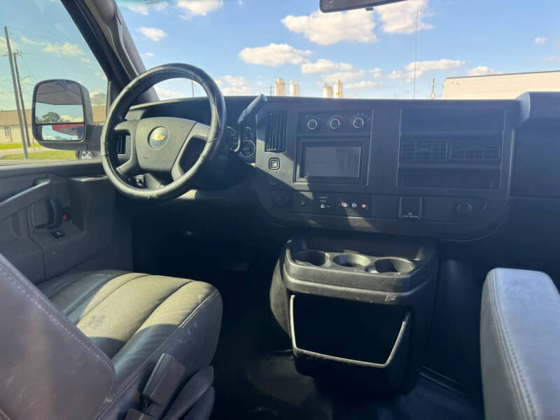 2018 Chevrolet Express 2500