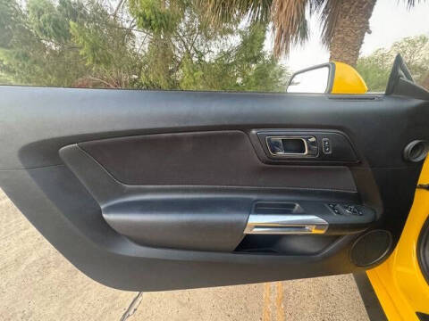 2017 Ford Mustang V6