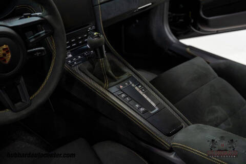 2023 Porsche 718 Cayman GT4 RS