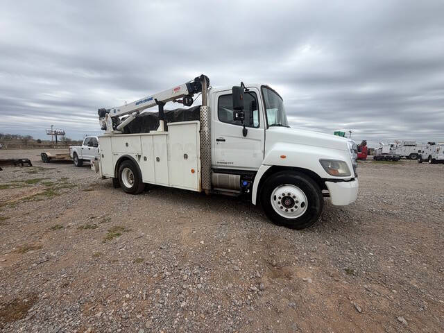 2016 Hino 338