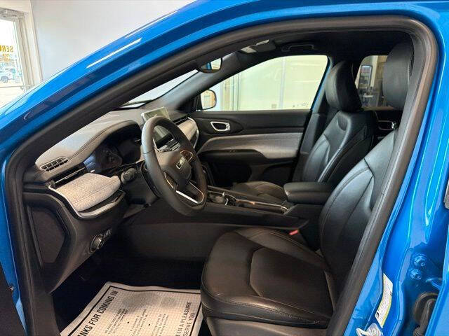2024 Jeep Compass Latitude Lux