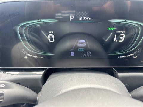2023 Kia Niro EX Touring
