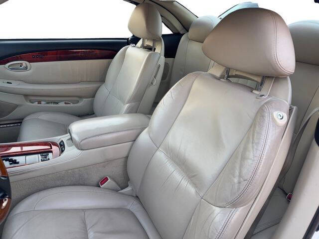 2010 Lexus SC 430