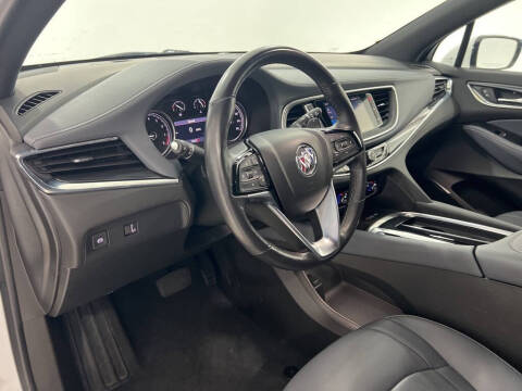 2022 Buick Enclave Essence