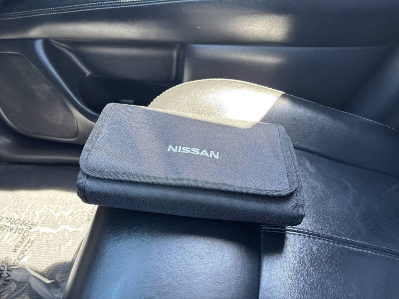 2016 Nissan Pathfinder SL