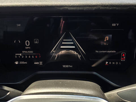 2024 GMC Acadia Elevation