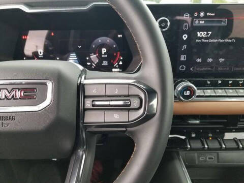 2025 GMC Canyon AT4