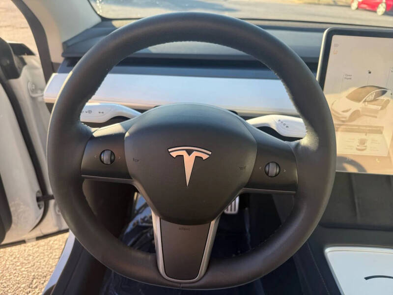 2023 Tesla Model Y Performance