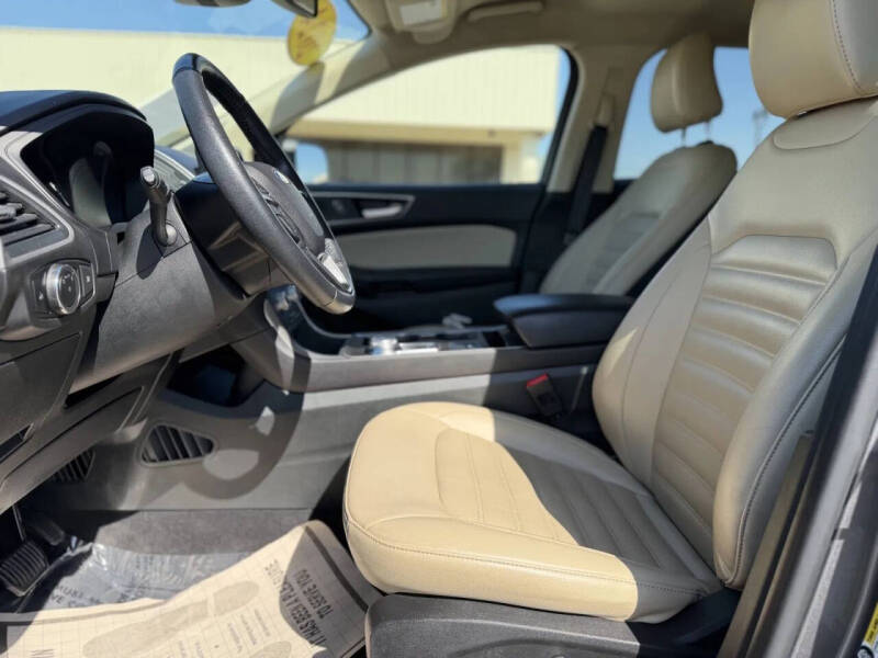 2024 Ford Edge