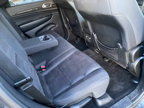 2011 Jeep Grand Cherokee Laredo