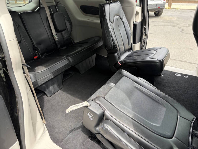 2019 Chrysler Pacifica Limited