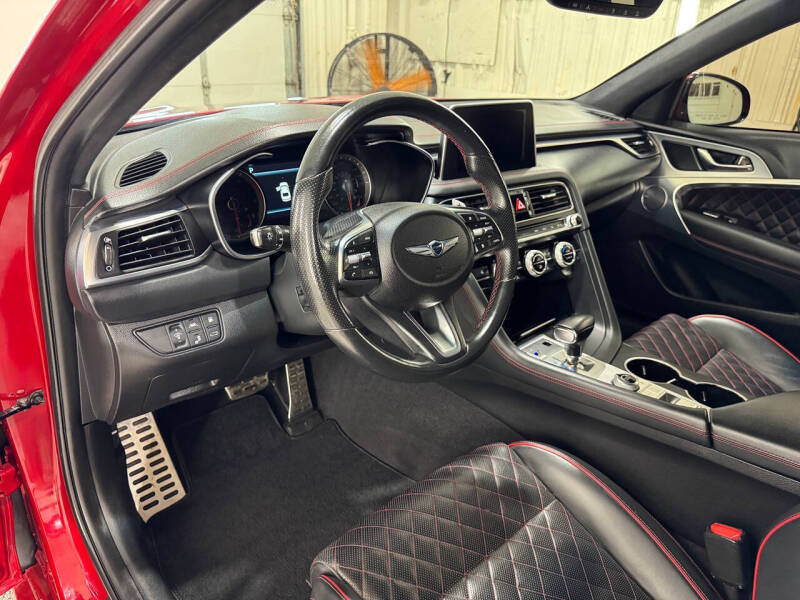 2019 Genesis G70 3.3T Advanced