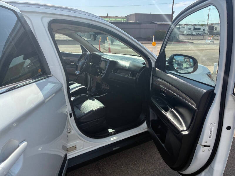 2020 Mitsubishi Outlander SEL